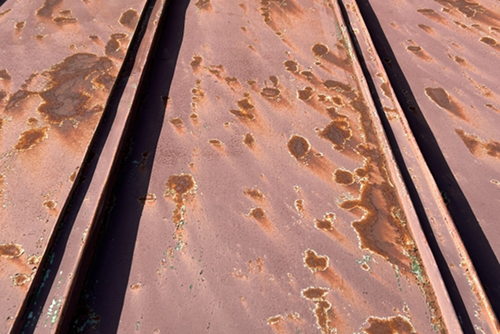 金属屋根のサビ
