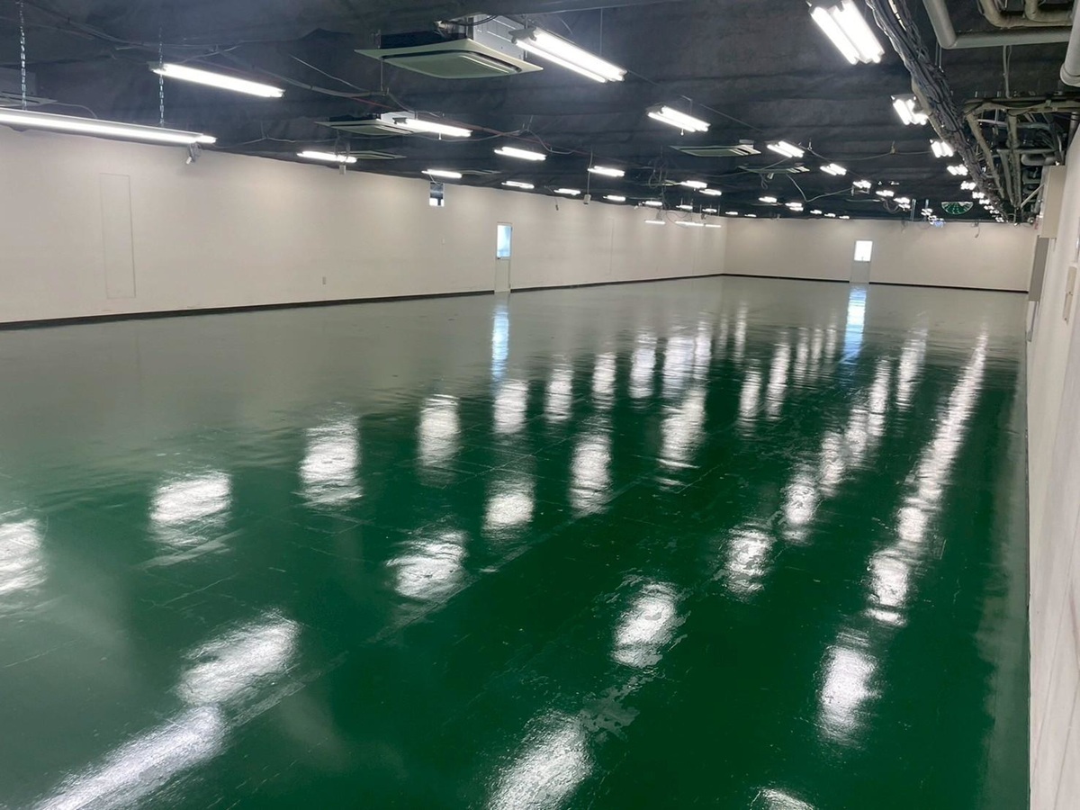 大阪府堺市・N社倉庫｜塗床工事(ボウジンテックスアルファ使用)_施工後 (1)