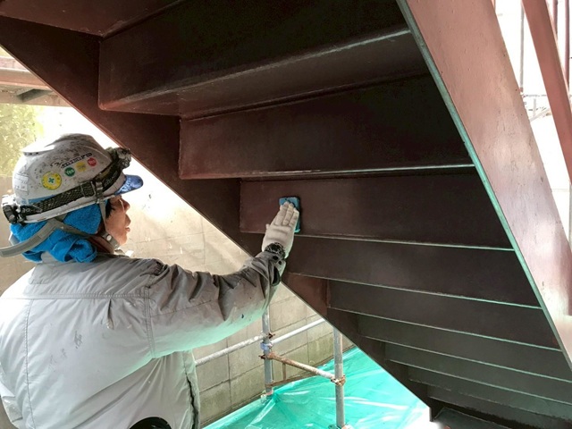大阪府堺市・N社倉庫｜折板屋根塗装工事(遮熱塗料使用)_施工前 (1)