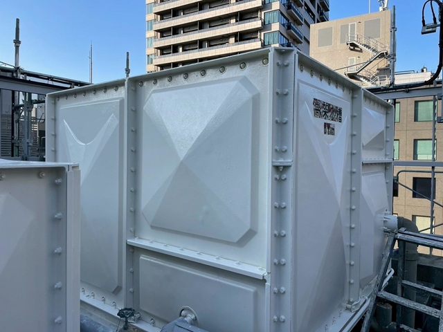 大阪府堺市・工場｜サビが発生していた鉄骨・キュービクル塗装工事_施工後 (1)