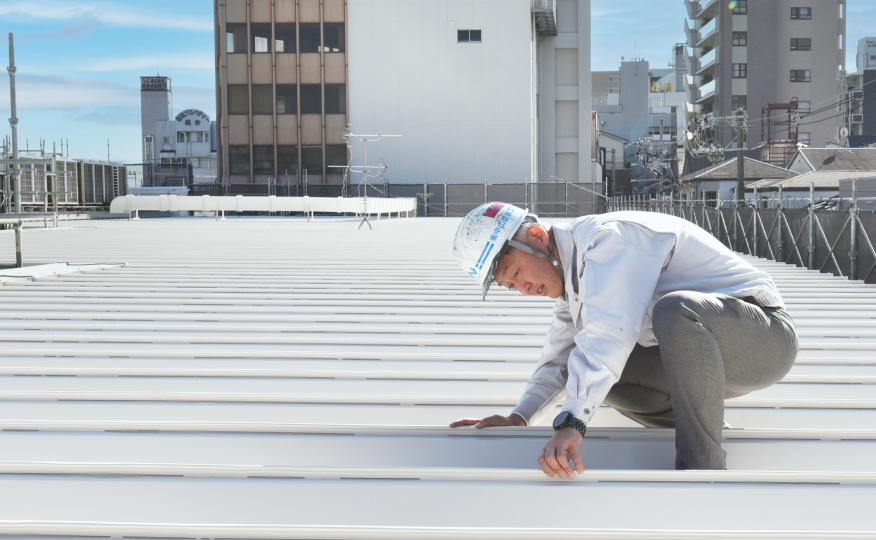 屋根塗装の様子