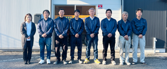 スタッフ集合写真