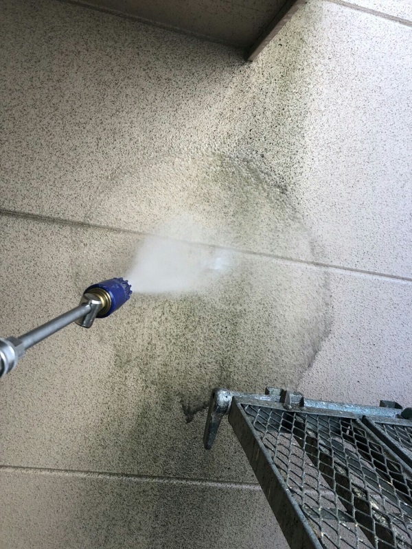 大阪府堺市　外壁塗装　屋根塗装　雨漏り　チョーキング現象