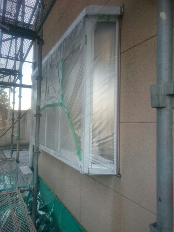 大阪府堺市　外壁塗装　下地処理　高圧洗浄　養生