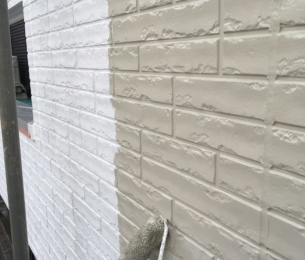 大阪府堺市　外壁塗装　無料診断　劣化症状　チョーキング現象 (1)