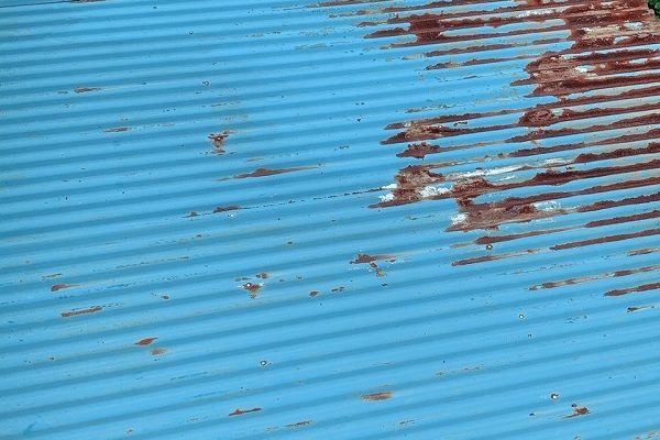 大阪府堺市　屋根塗装　折板屋根　事前調査　シーリングの硬化