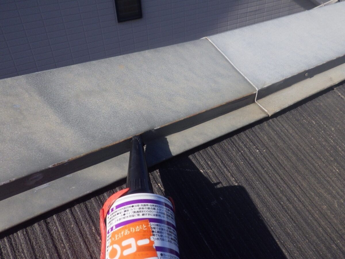 屋根塗装をするときは補修も一緒に行いましょう！