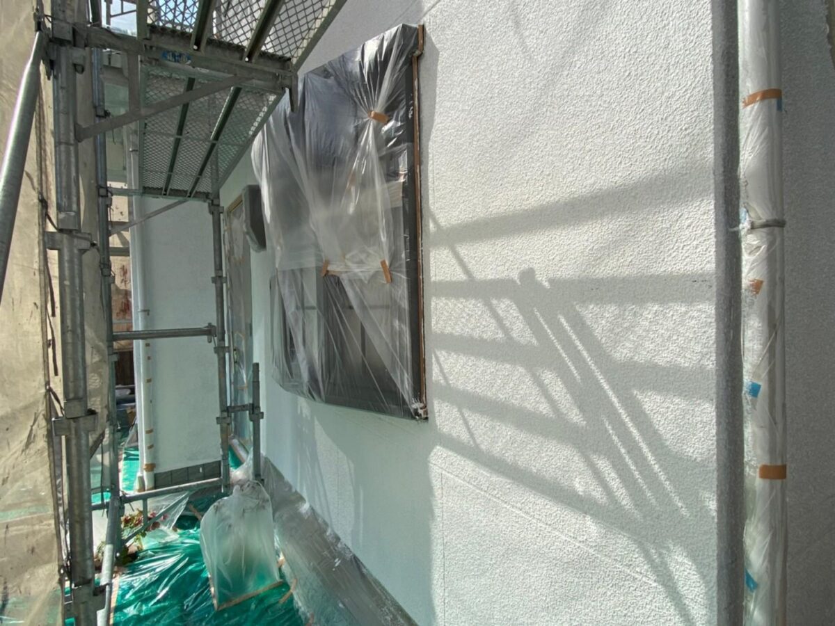 大阪府河内長野市　外壁塗装工事　工事の品質を左右する養生の大切さ