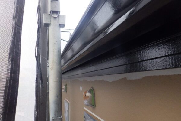 大阪府堺市　T様邸　外壁塗装工事　破風板の劣化を放置すると大変！