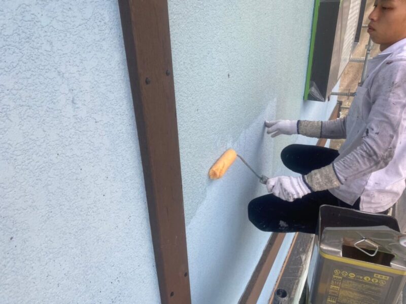 大阪府大阪狭山市　N様邸　屋根・外壁塗装工事　外壁の下塗りを行いました！