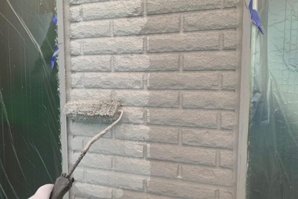 大阪府堺市　S様邸　外壁塗装工事　外壁の仕上げ塗装　関西ペイント アレスダイナミックTOPを採用！
