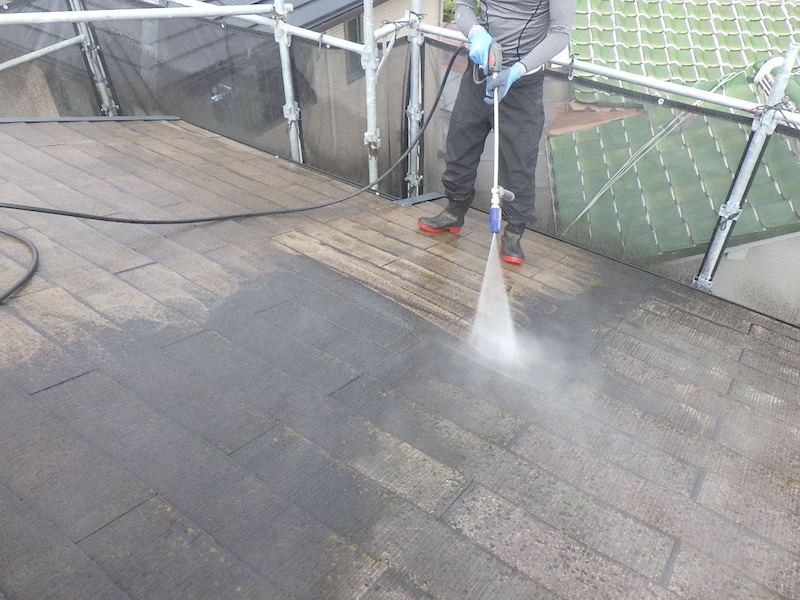 大阪府堺市　N様邸　屋根塗装・外壁塗装工事　スレート屋根の高圧洗浄