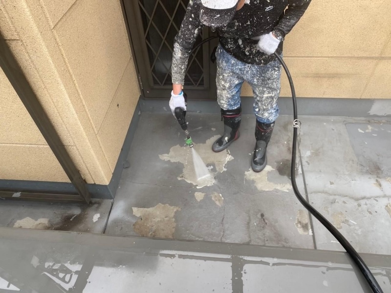 大阪府堺市　T様邸　外壁塗装工事｜高圧洗浄とはどんな工程？