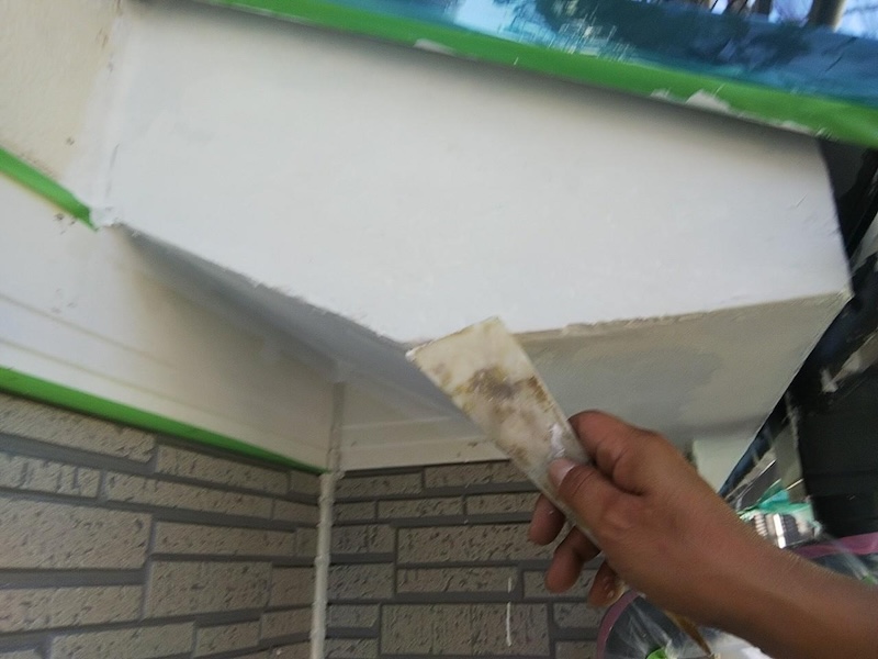 大阪府堺市　T様邸　屋根・外壁塗装工事　破風板と軒天井の補修工事