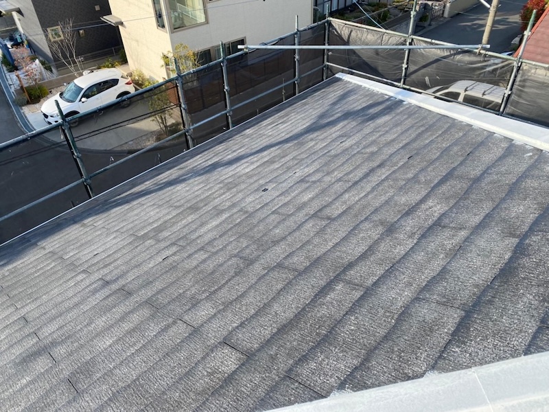 大阪府堺市｜屋根は下塗りを徹底して下地調整しました！