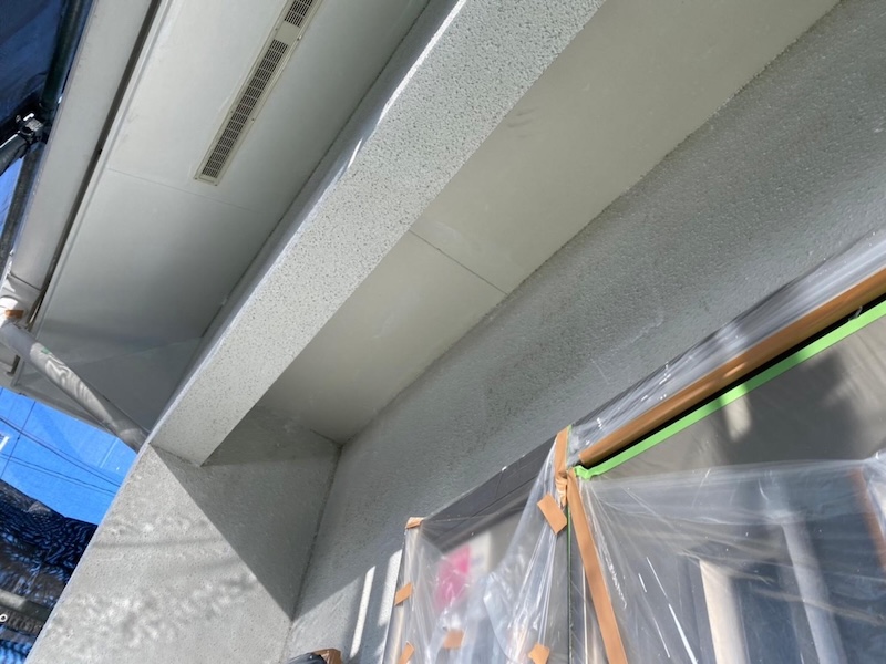 大阪府堺市｜軒天井・上げ裏・軒天換気を塗装‼︎ふだん目に入らないところは要注意！