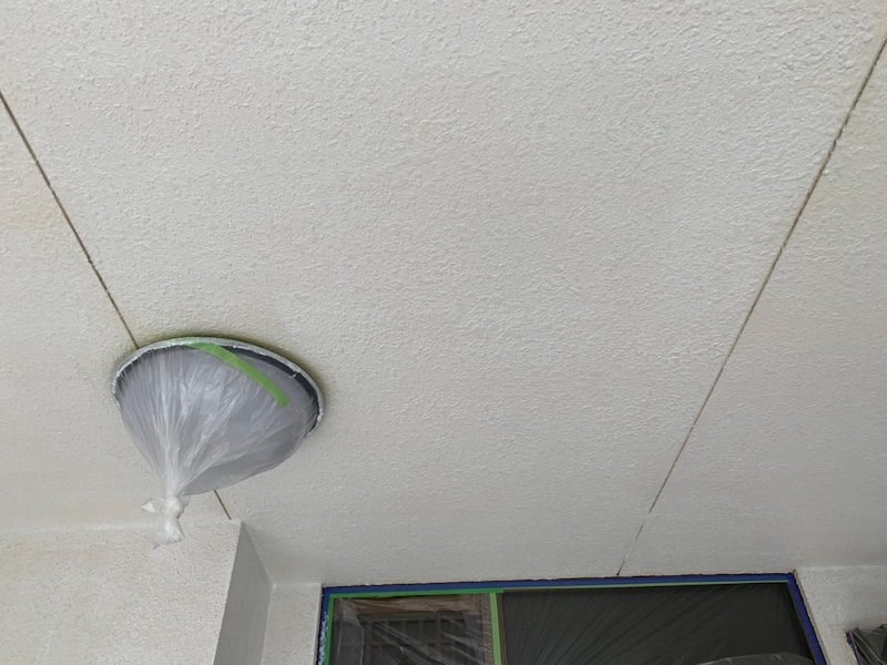 上げ裏の下塗り 水性ソフトサーフSG塗布｜大阪府堺市南区