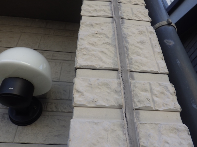 塗装と一緒にコーキングもメンテナンスします！コーキングの劣化症状｜大阪府堺市北区