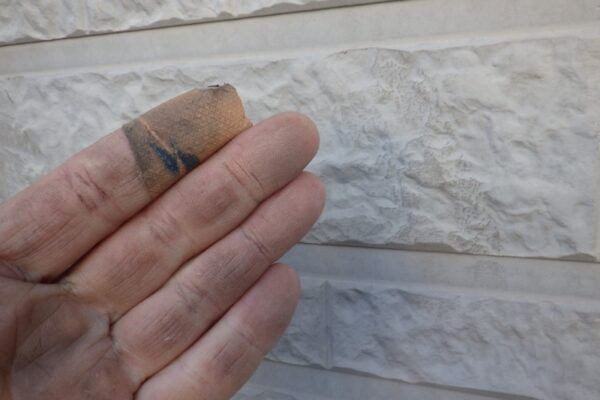 大阪府堺市北区|劣化調査 汚れの目立ちやチョーキング現象