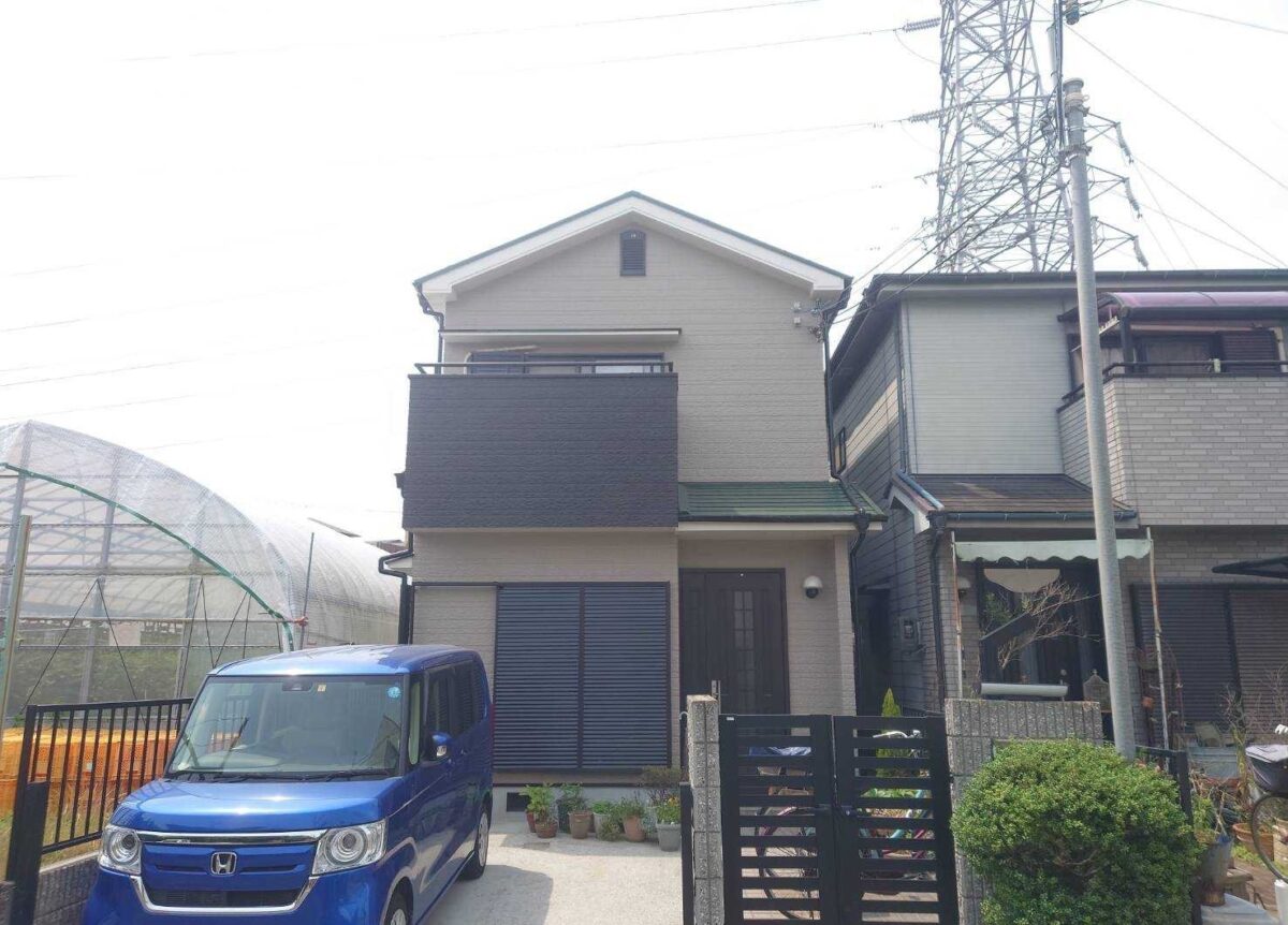 大阪府堺市北区 I様邸 屋根塗装・外壁塗装工事「職人さんが一生懸命がんばってくれて、本当に感謝しています」