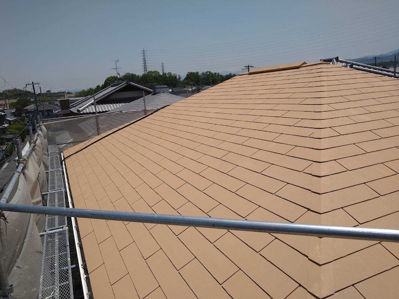 大阪府和泉市緑ヶ丘|スレートの塗装3回目 上塗り工程、屋根塗装の回数について