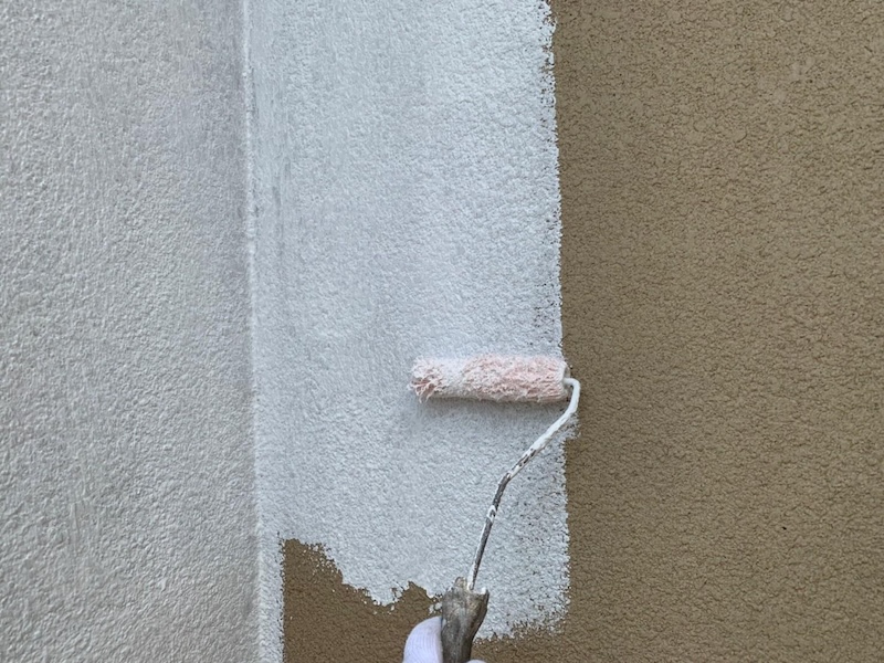 外壁を下塗りしました。エコカチオンシーラー・アレスホルダーZ|大阪府堺市