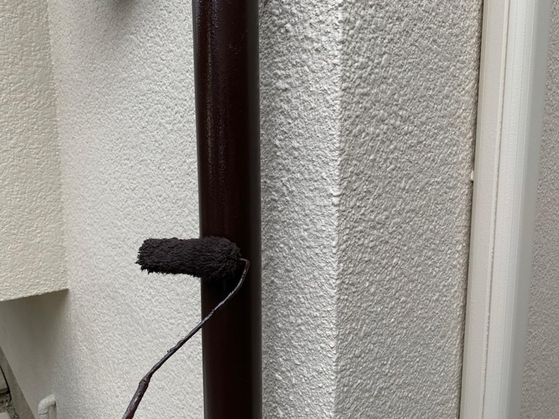 大阪府堺市|垂木・軒天井の木部塗装、雨樋塗装を実施。割れた瓦を差し替えました