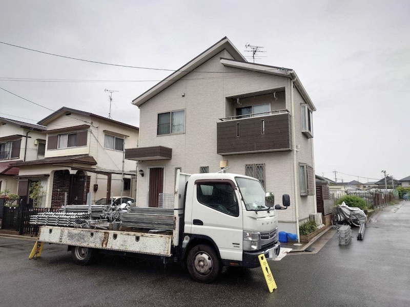 K様邸 屋根塗装・外壁塗装工事のご依頼!仮説足場の組み立て設置|大阪府堺市中区
