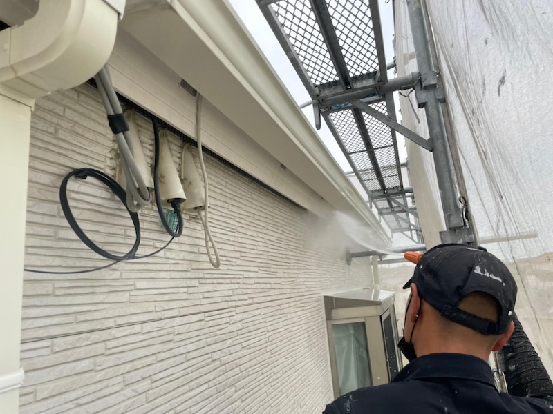 大阪府堺市中区|塗装前の下地処理 高圧洗浄と外壁目地シーリング打ち替え工事 オートンイクシード