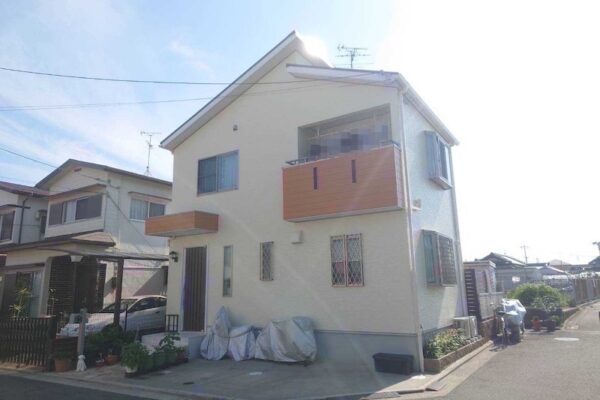 大阪府堺市中区 K様邸 屋根塗装・外壁塗装工事「見積もり金額や工事について説明が丁寧で、工事が始まってからも親切に対応してくれました」