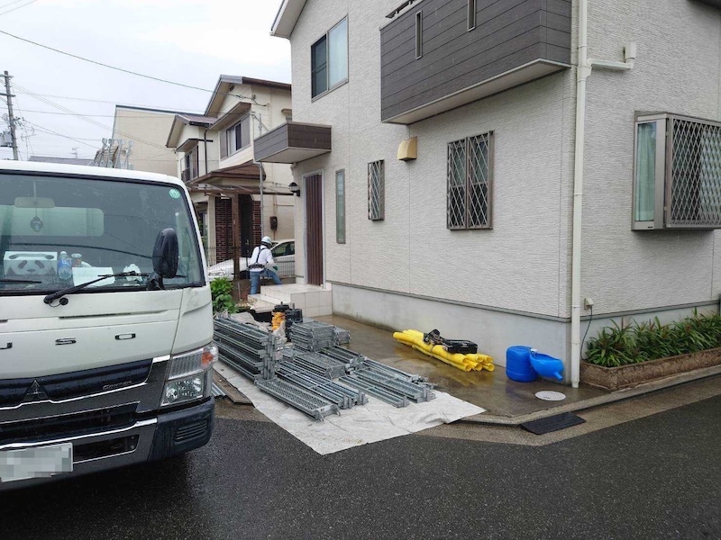K様邸 屋根塗装・外壁塗装工事のご依頼!仮説足場の組み立て設置|大阪府堺市中区